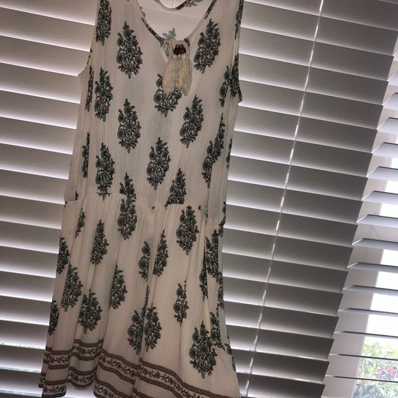 Romper! - Picture 2 of 6